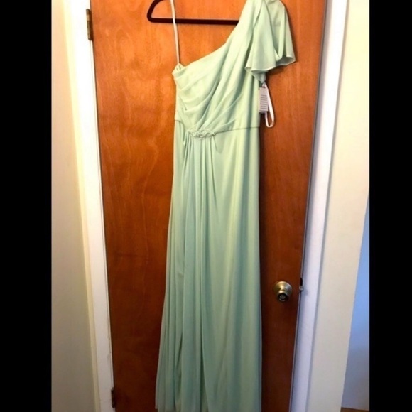 DAVID’S Bridal asymmetrical neck beaded dress with side slit. Size 8 - Picture 5 of 6